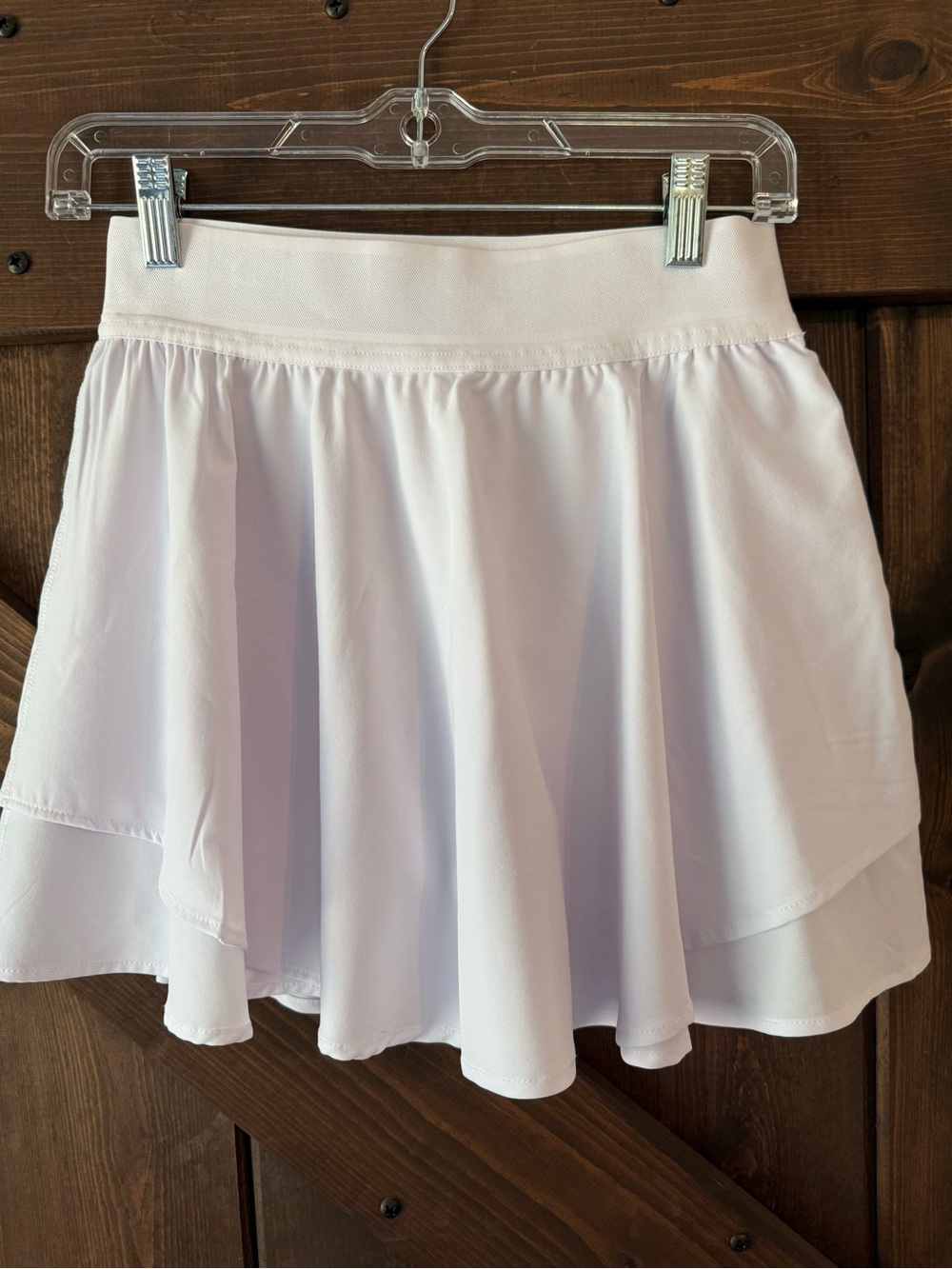 Yogalicious Women’s Skirt Size Medium Athletic Skort Tennis White Like New